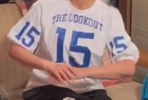 小泉今日子 DOARAT Nice Middle Tシャツ Mサイズ グレー 画像・写真 | 59歳・小泉今日子、“一糸まとわぬ”大胆肌見せショット