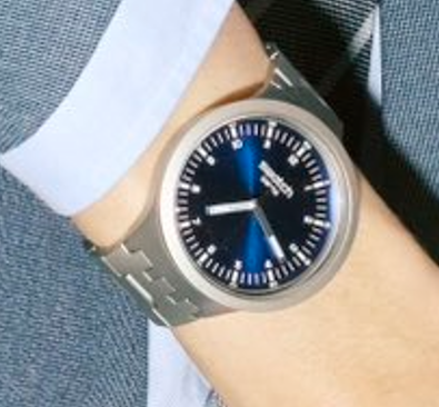 40までにしたい10のこと 衣装で庄司浩平がスウォッチ インディゴアワー 